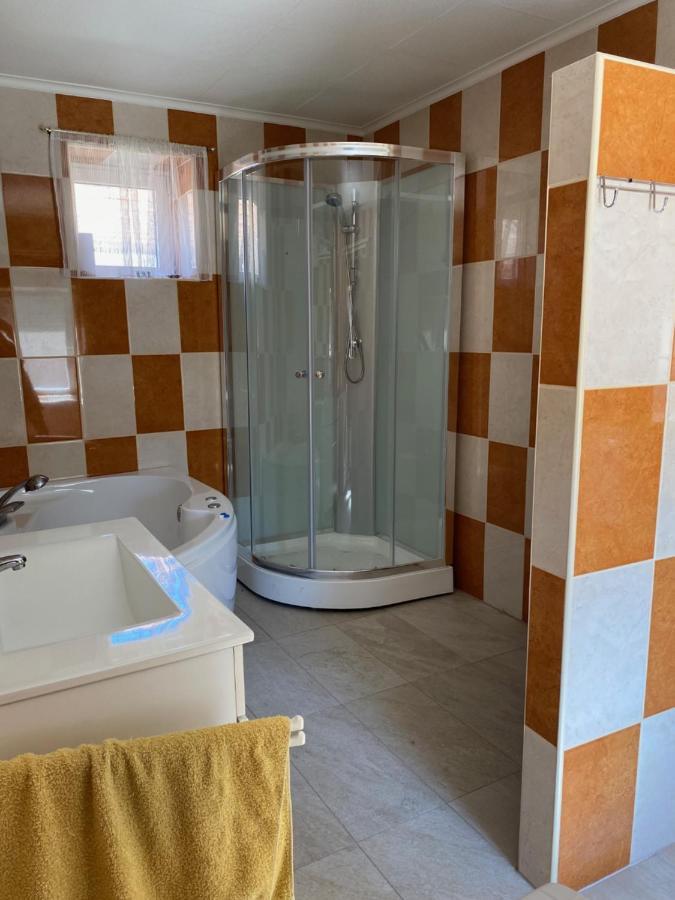 Villa House Damado Deluxe à Otteveny Extérieur photo